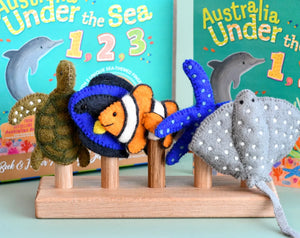 Pre Order - Australia Under the Sea 1, 2, 3 by Frané Lessac - Book and Finger Puppet Set
